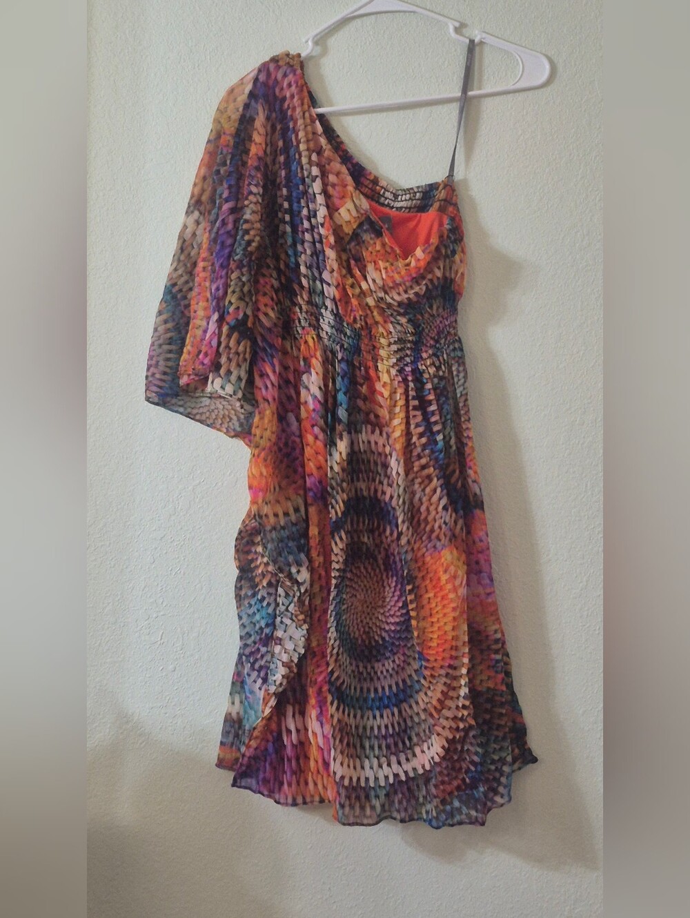 Muse One-Shoulder Spiral Print Dress in Multicolor
